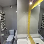 Golden Middle Point - Location In Apartment