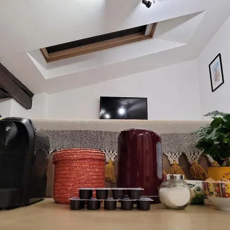 Golden Middle Point - Location In * Krakkó